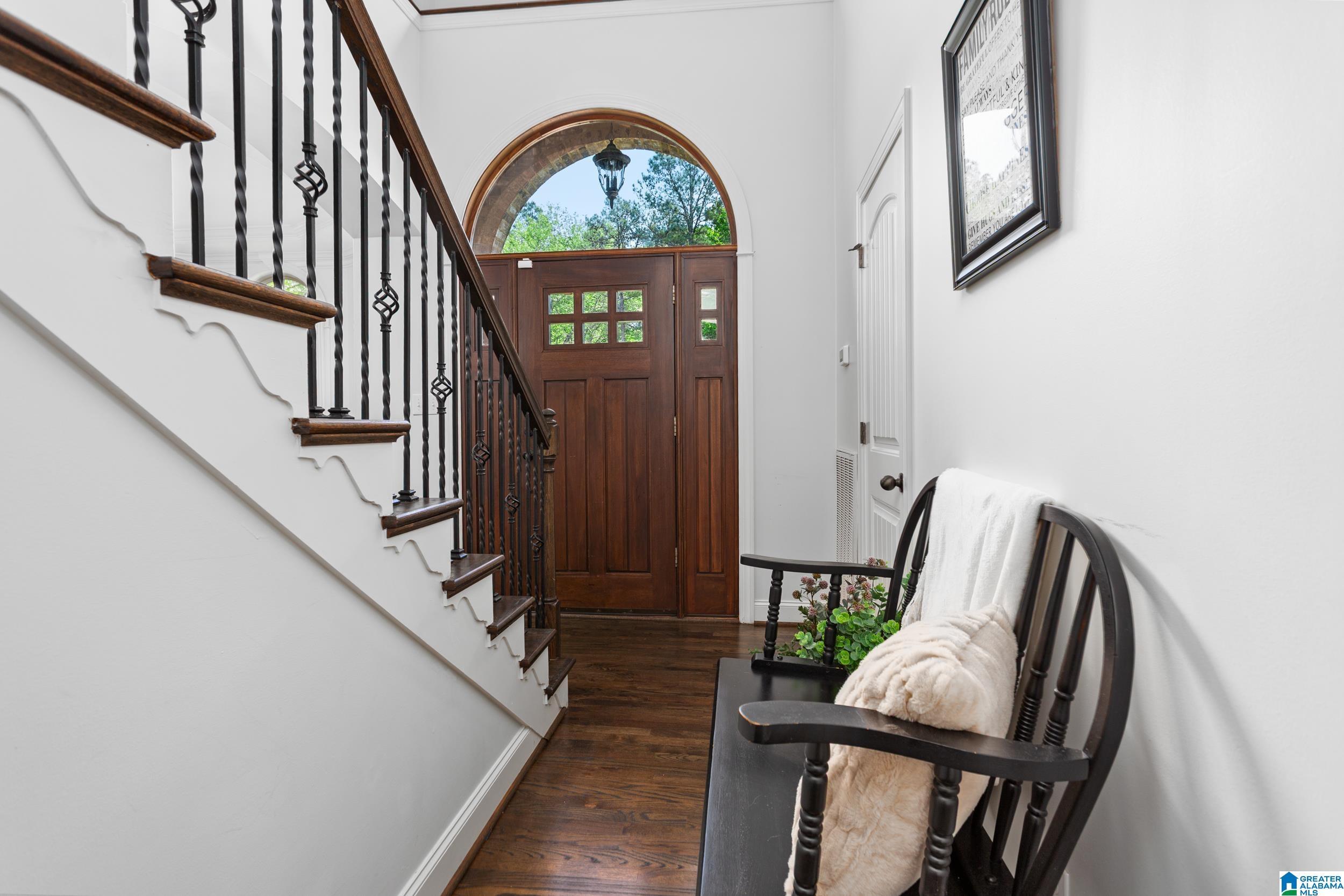 Image 2: Entrance Foyer