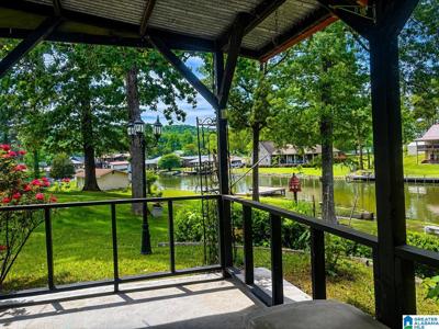 497 LAKESHORE DRIVE