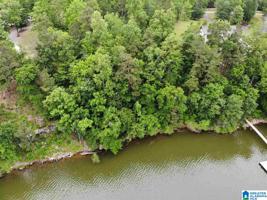 15 ROCK CREEK PENNINSULA