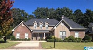 5552 LAKES EDGE DRIVE