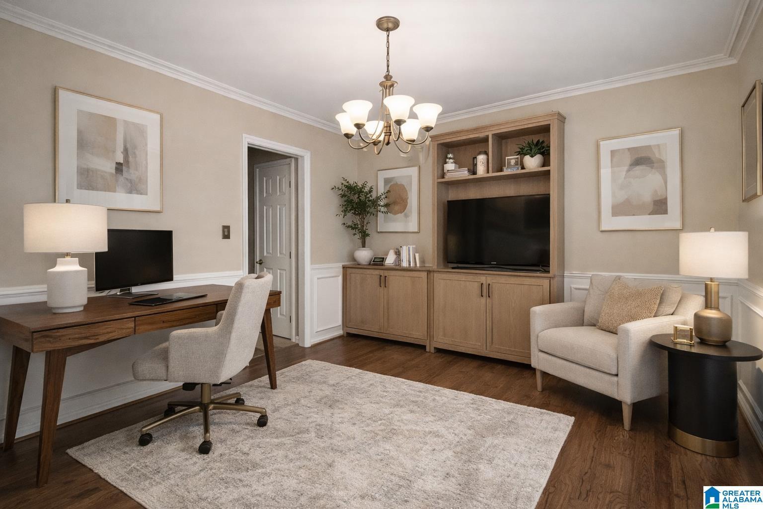 Image 4: Front Office