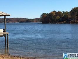 180 COVES DR