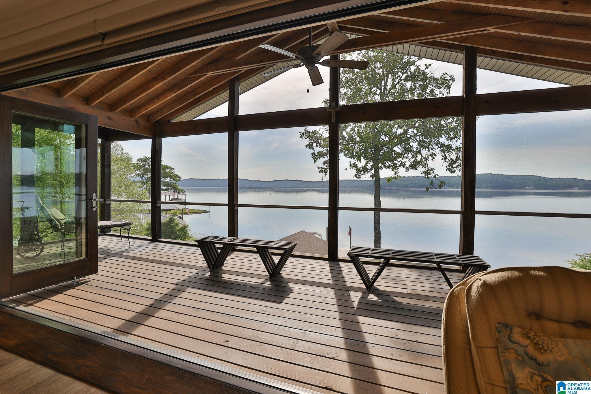 Image 2: Dock