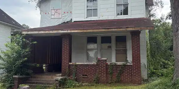 703 AUSTIN AVENUE