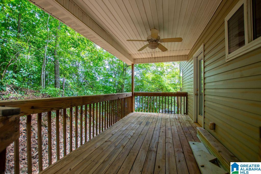 Image 2: COVERED PORCH