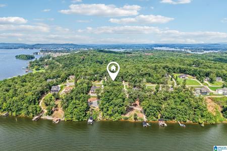 1001 LAKEVIEW DRIVE