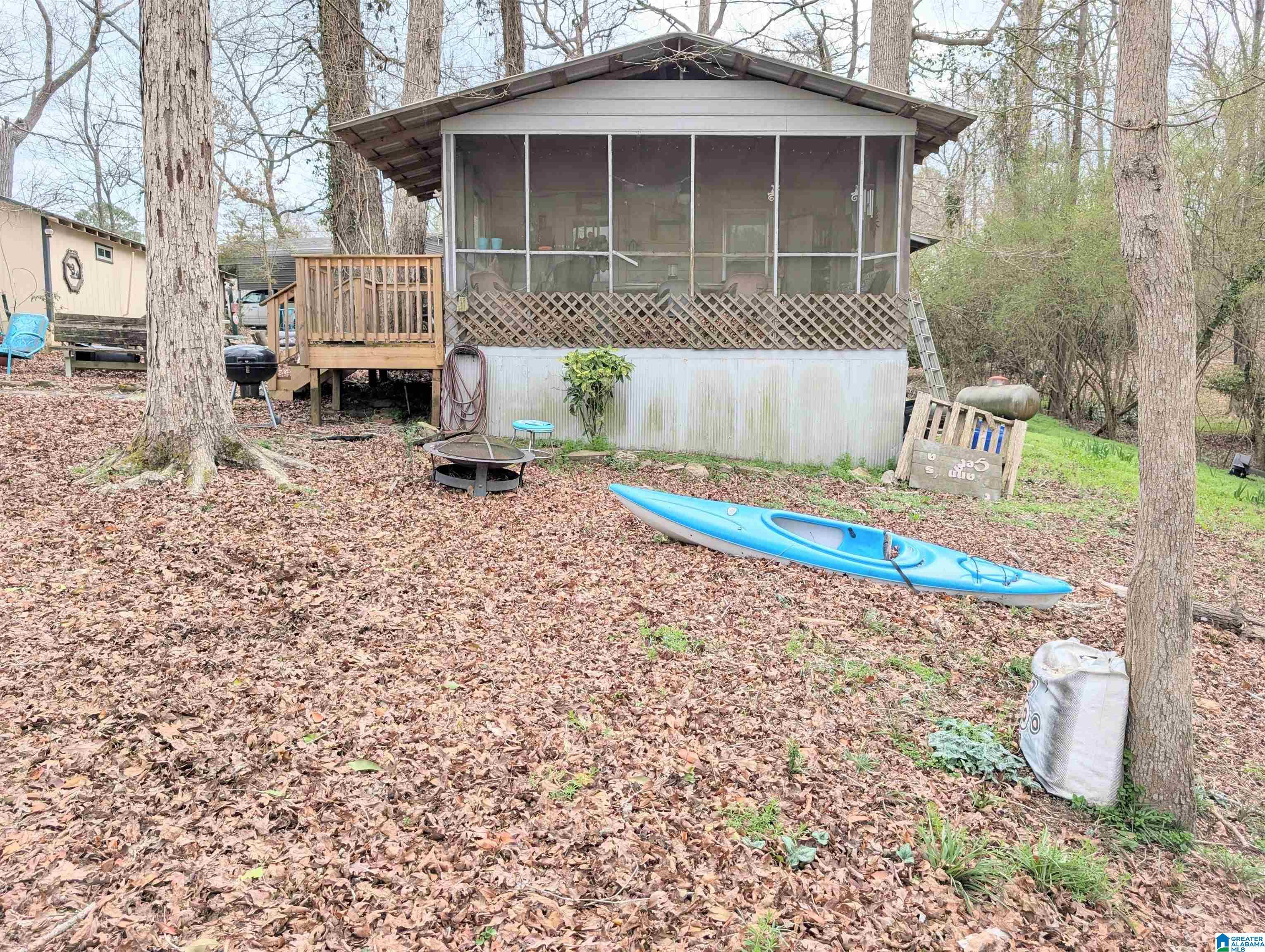 Image 2: Back Of Structure