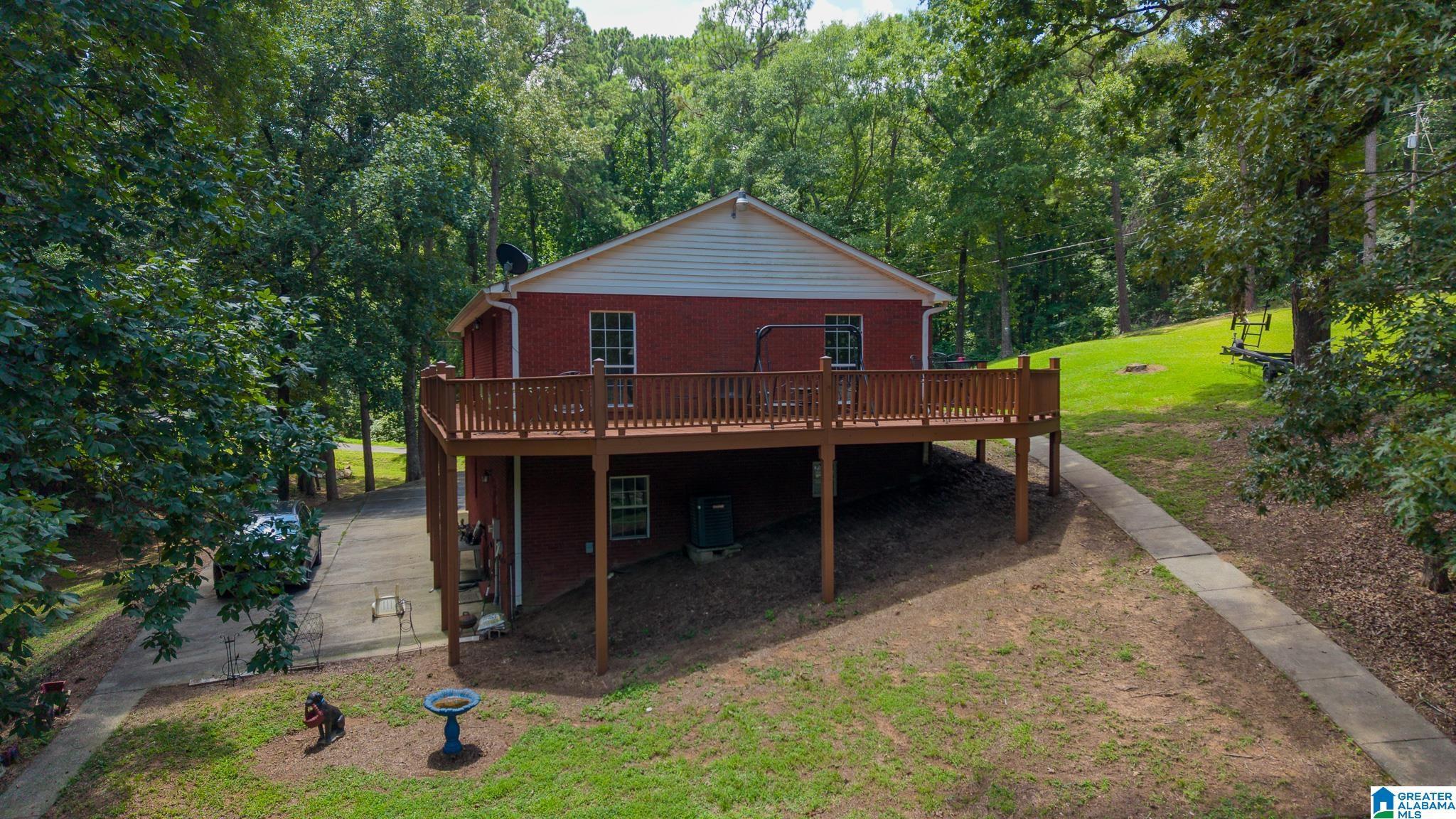 Image 3: Back Of Structure