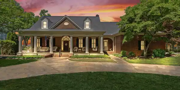 Image 2: Front Of Structure