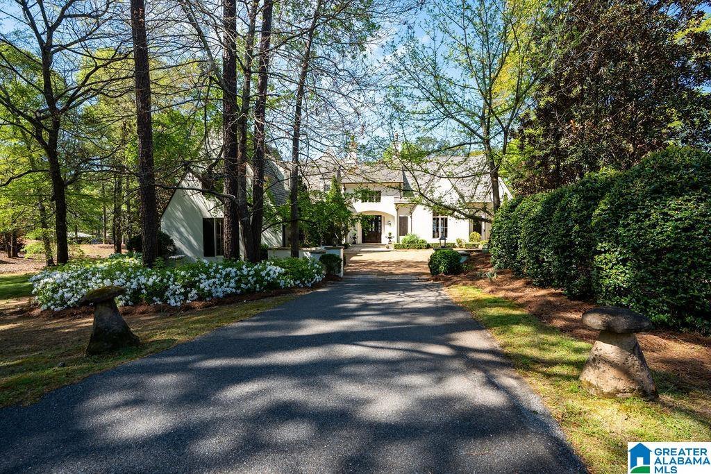 Image 2: Front Of Structure