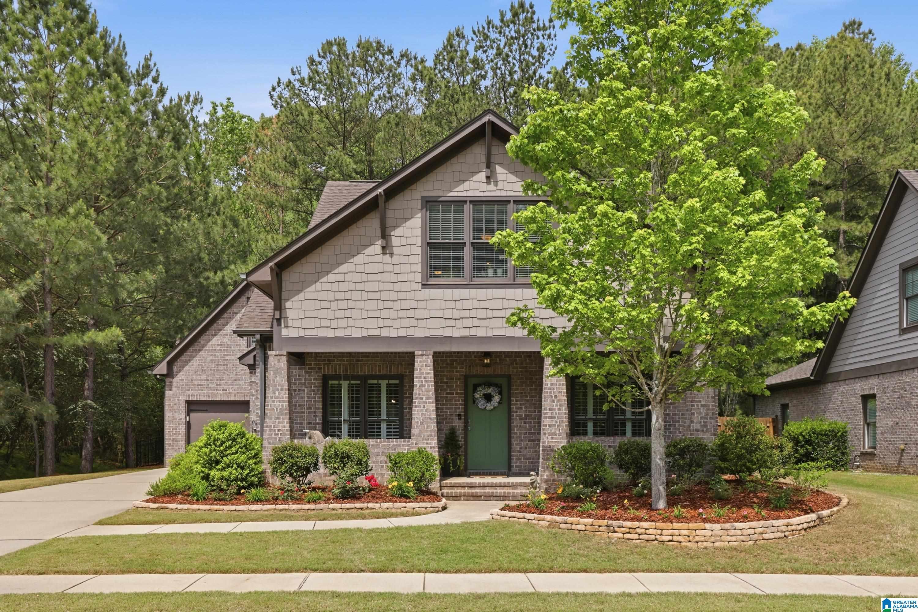 Image 3: Front Of Structure