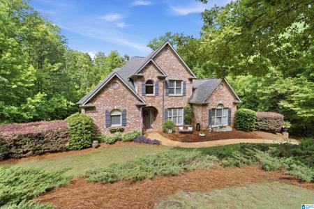340 GREYSTONE GLEN CIRCLE