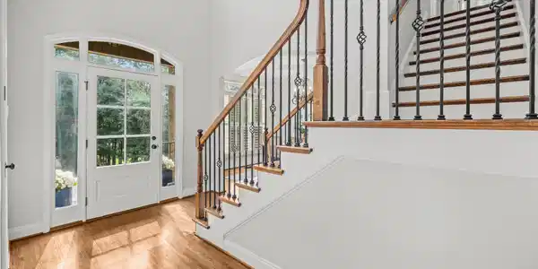 Image 4: Entrance Foyer
