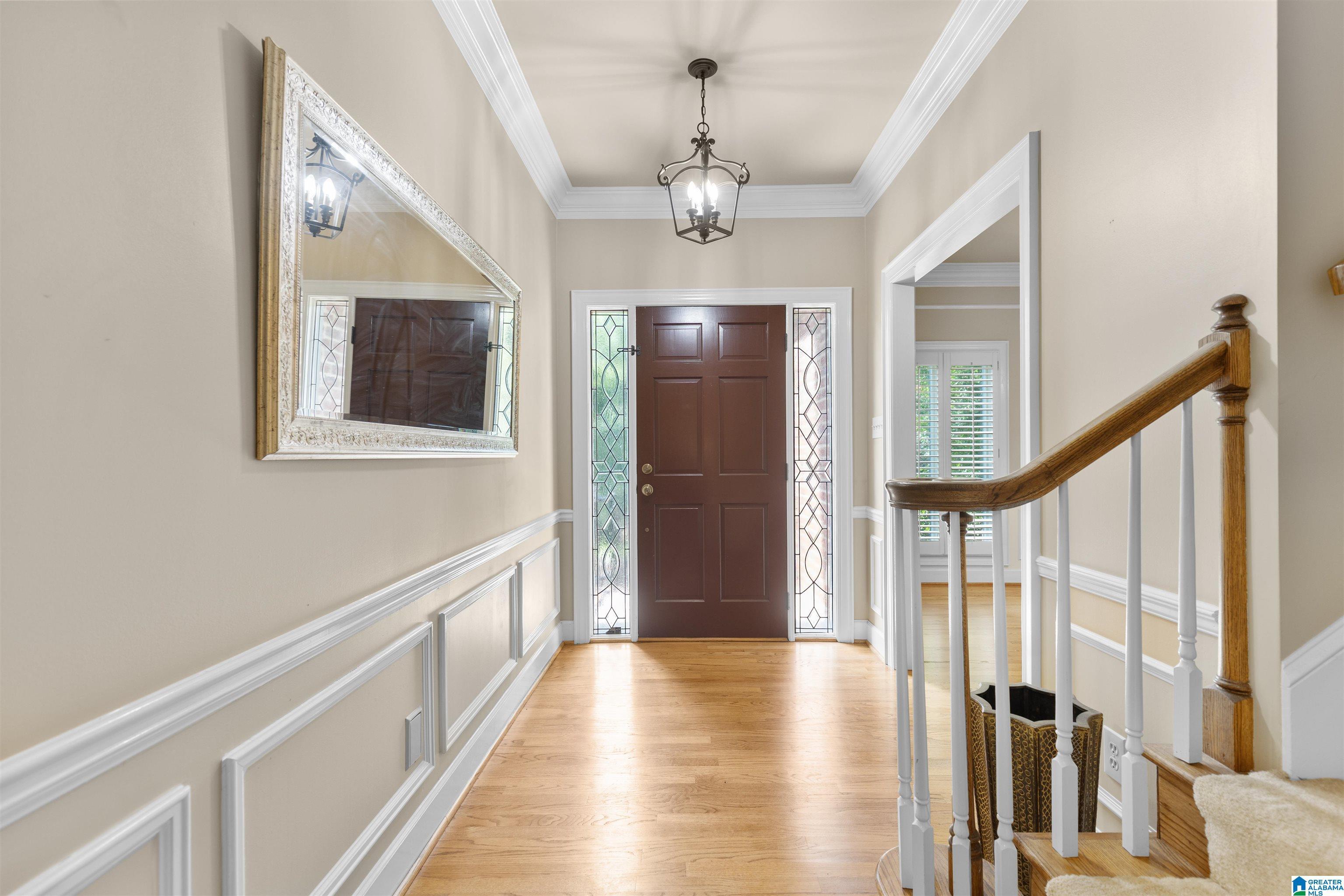 Image 4: Entrance Foyer