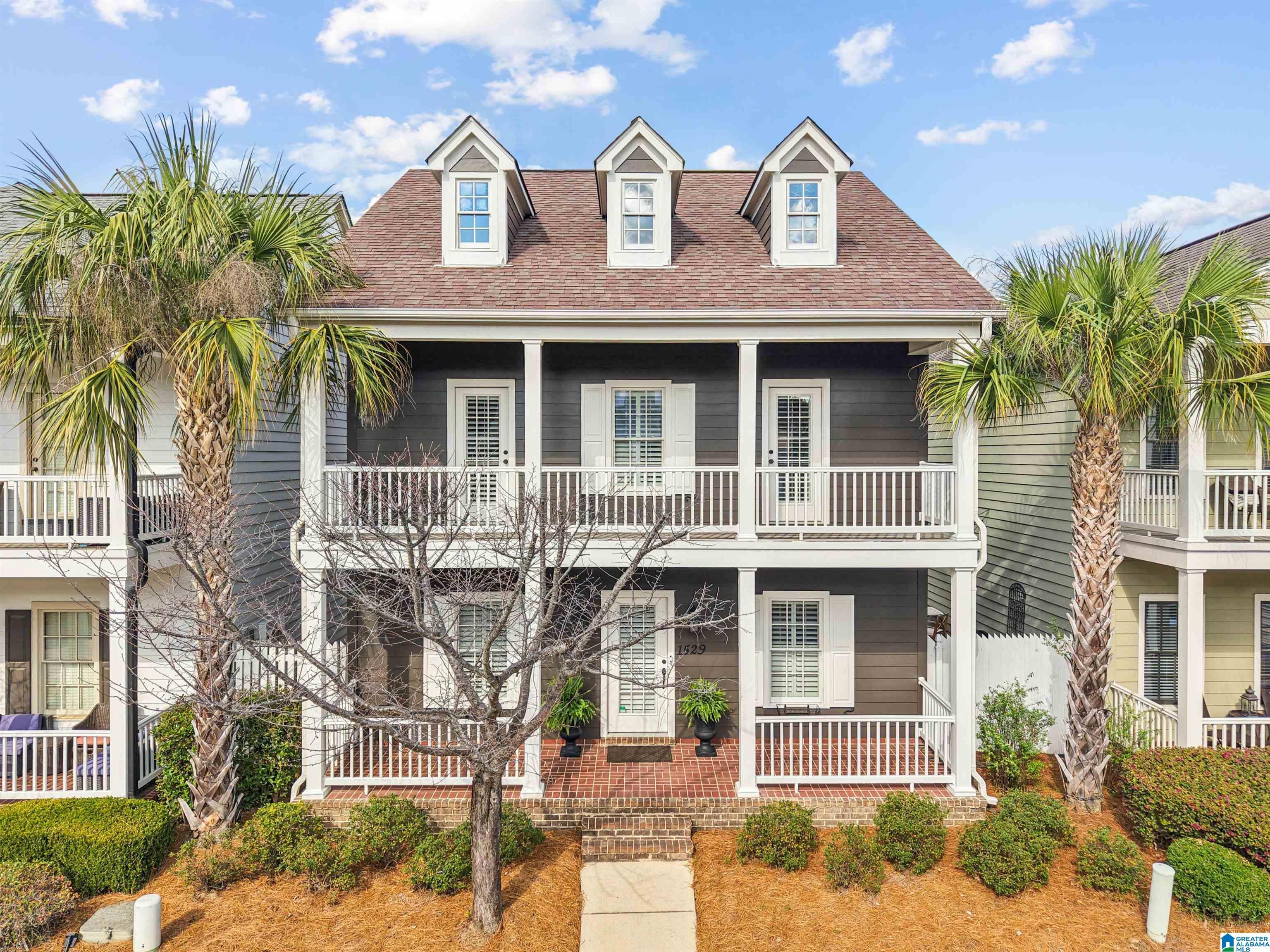 Image 1: Front Of Structure