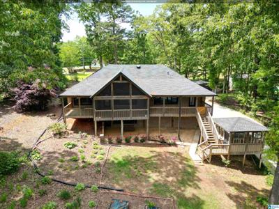 5804 LEE ROAD