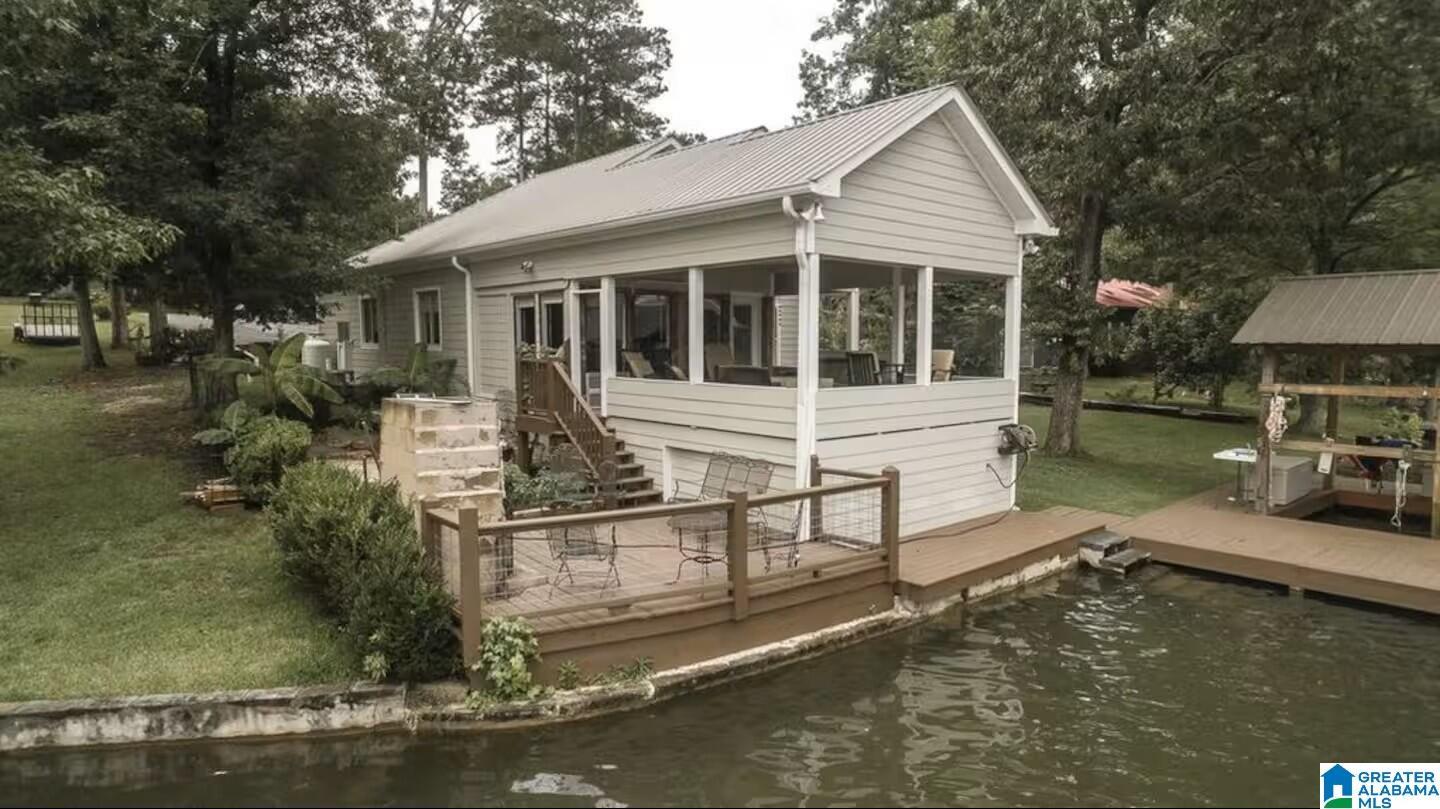 Image 3: Front Of Structure