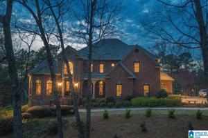 1045 OAK TREE ROAD