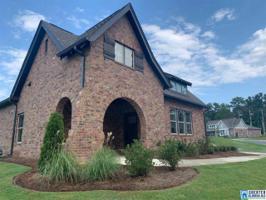818 OXBOW COVE