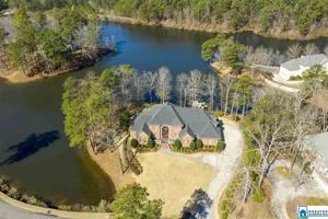 2206 LAKE HEATHER CIR