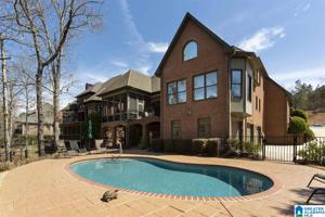 1024 PINECLIFF CIRCLE