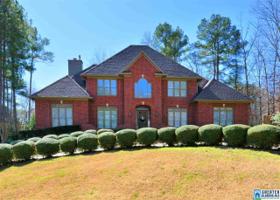 811 HIGHLAND LAKES WAY