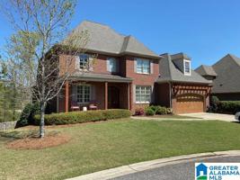 4270 HAMLIN PLACE