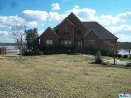 775 EASTLAND DR