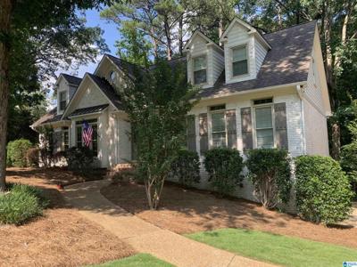 2201 BANEBERRY DRIVE