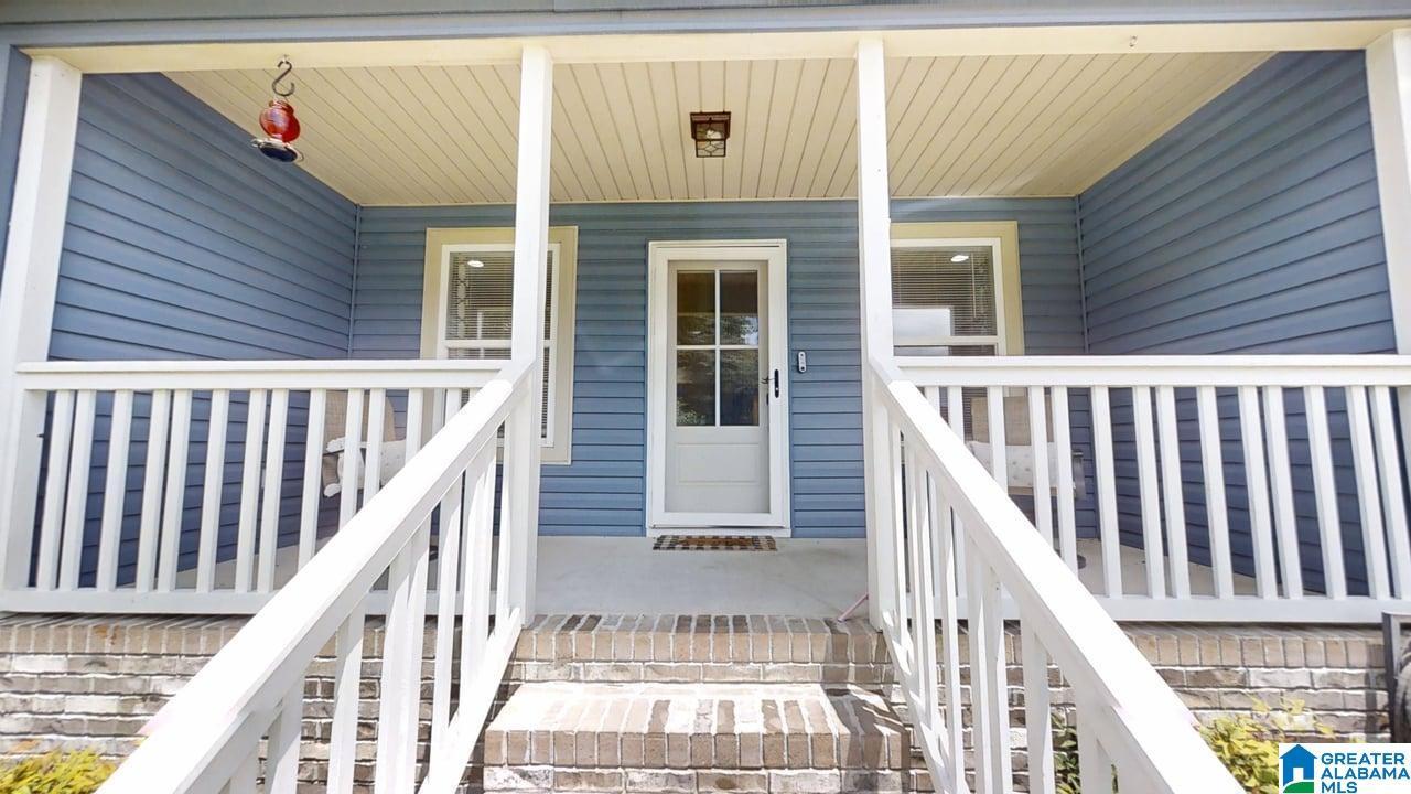 Image 2: Entry