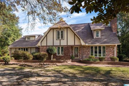 630 LAKEWOOD DRIVE