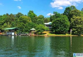 4338 LONGLEAF DR