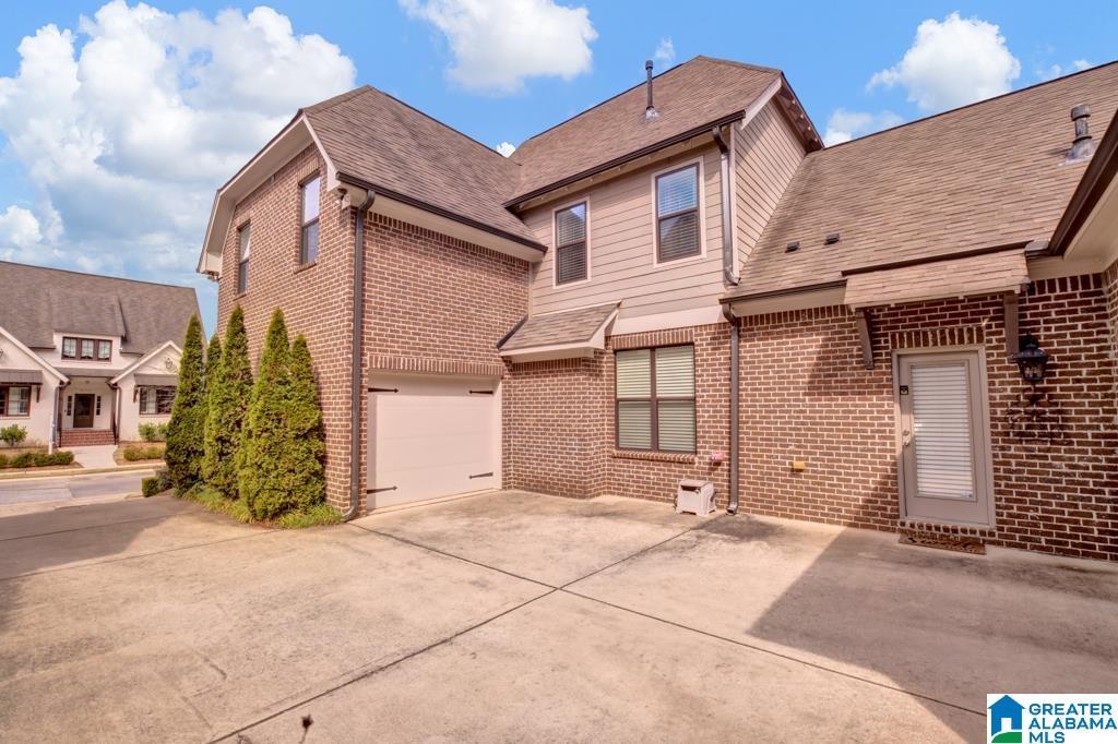 Image 3: Front Of Structure