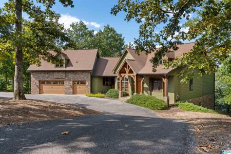 736 CREEK TRAIL