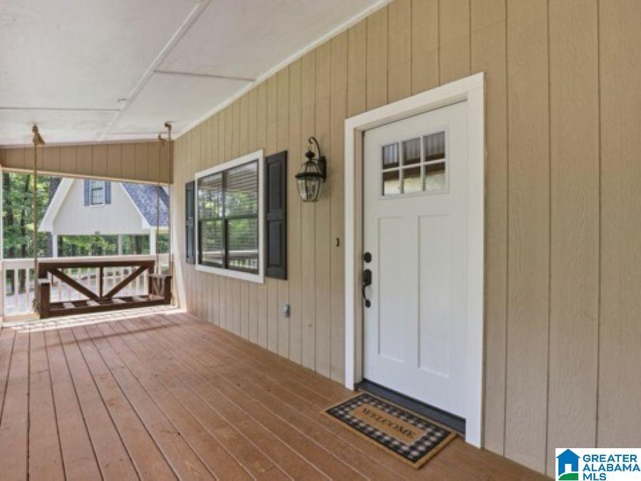 Image 2: Deck