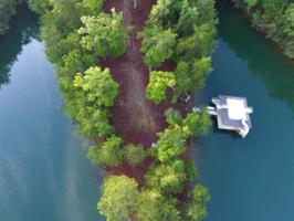 Lot 18 EMERALD POINT