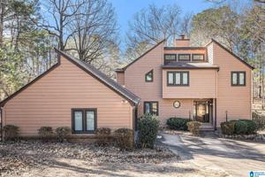 3204 ANGUS LANE
