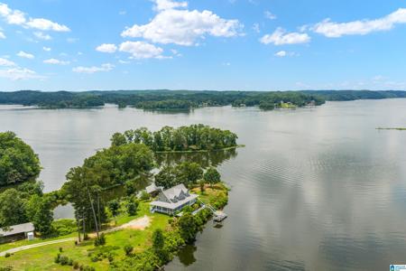 168 LAYKE POINTE