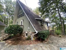 202 ROBERTS CIRCLE
