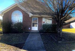 1016 VILLAGE TRAIL