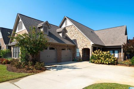 1013 DANBERRY LANE