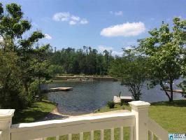 500 LAKESHORE DR
