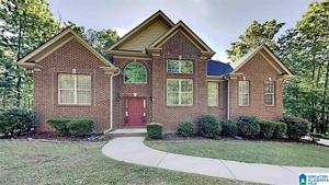 8679 WOODVIEW LANE