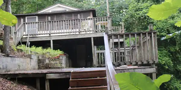 2647 UNDERWOOD FERRY ROAD
