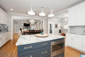 1808 HARDWOOD VIEW DRIVE