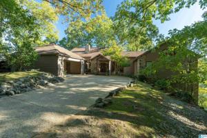 3521 CHICKERING CIRCLE