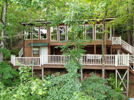 288 OAK HILLS DRIVE