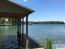 WESTSHORE LANDING DR