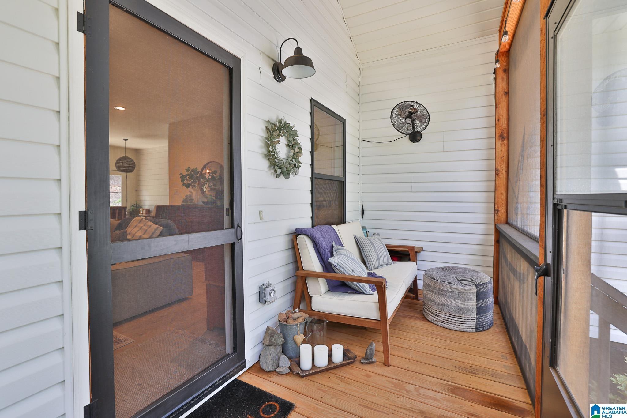 Image 3: Sun Room