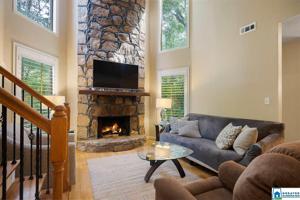 3416 CHARINGWOOD LN